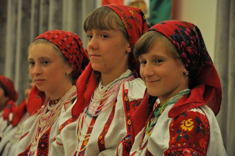 Csángó mise és hagyományőrző est lesz szerdán Nyisztor Ilonával és tanítványaival